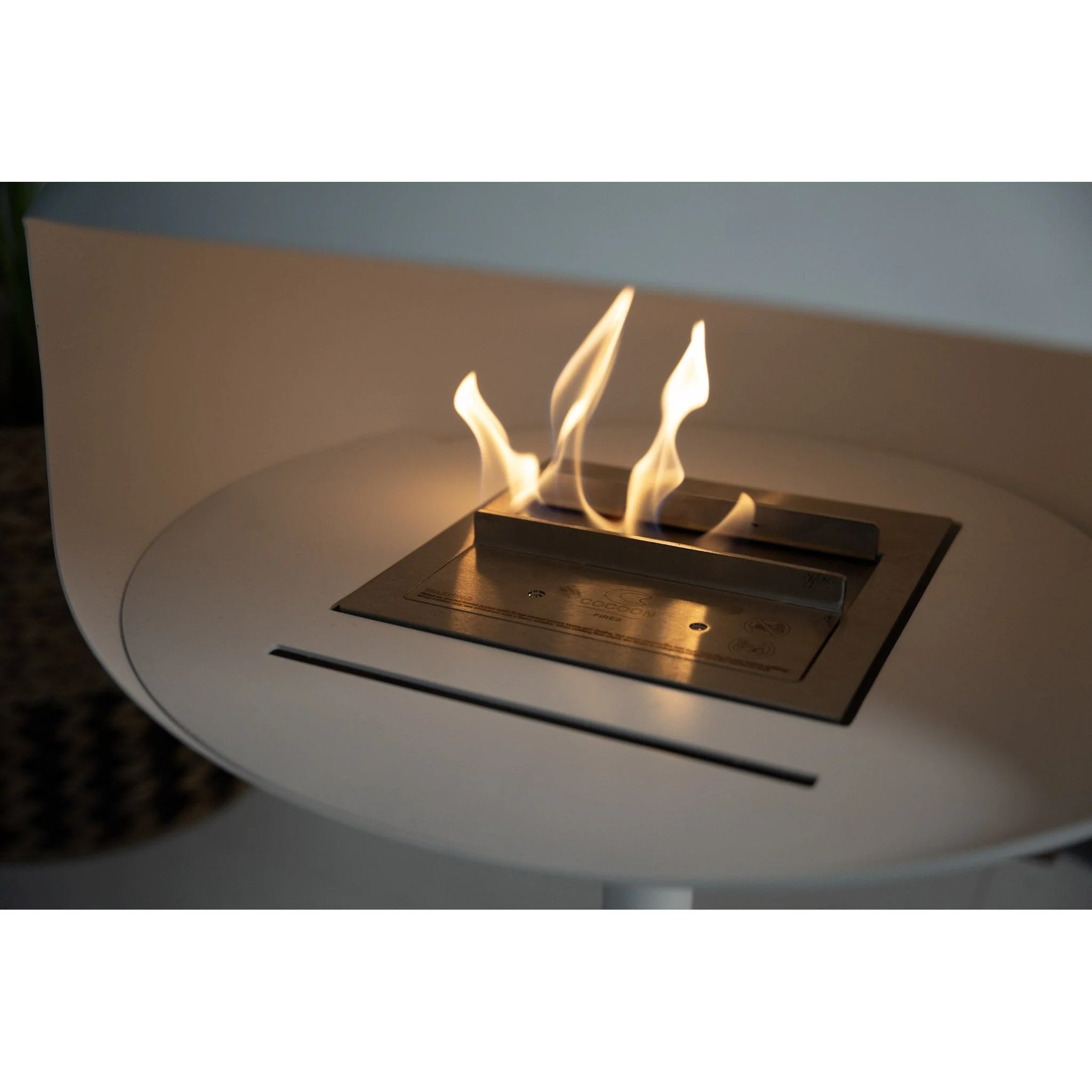 Cocoon Aeris Hanging Ethanol Fireplace - Matt White With Angled Pole - Image 4