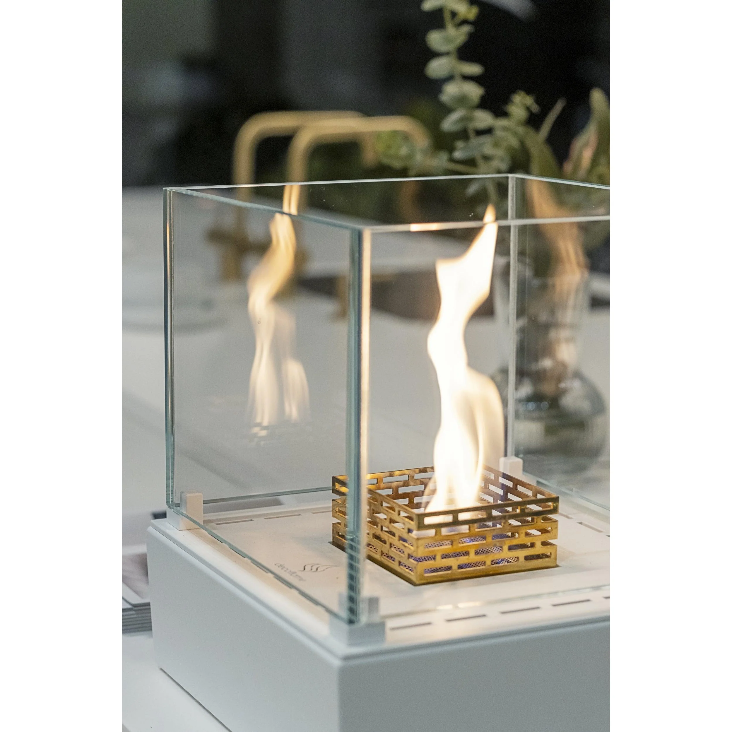 Decoflame Outdoor Net Zero Manual Nice Tower Freestanding White Ethanol Fireplace - Image 5