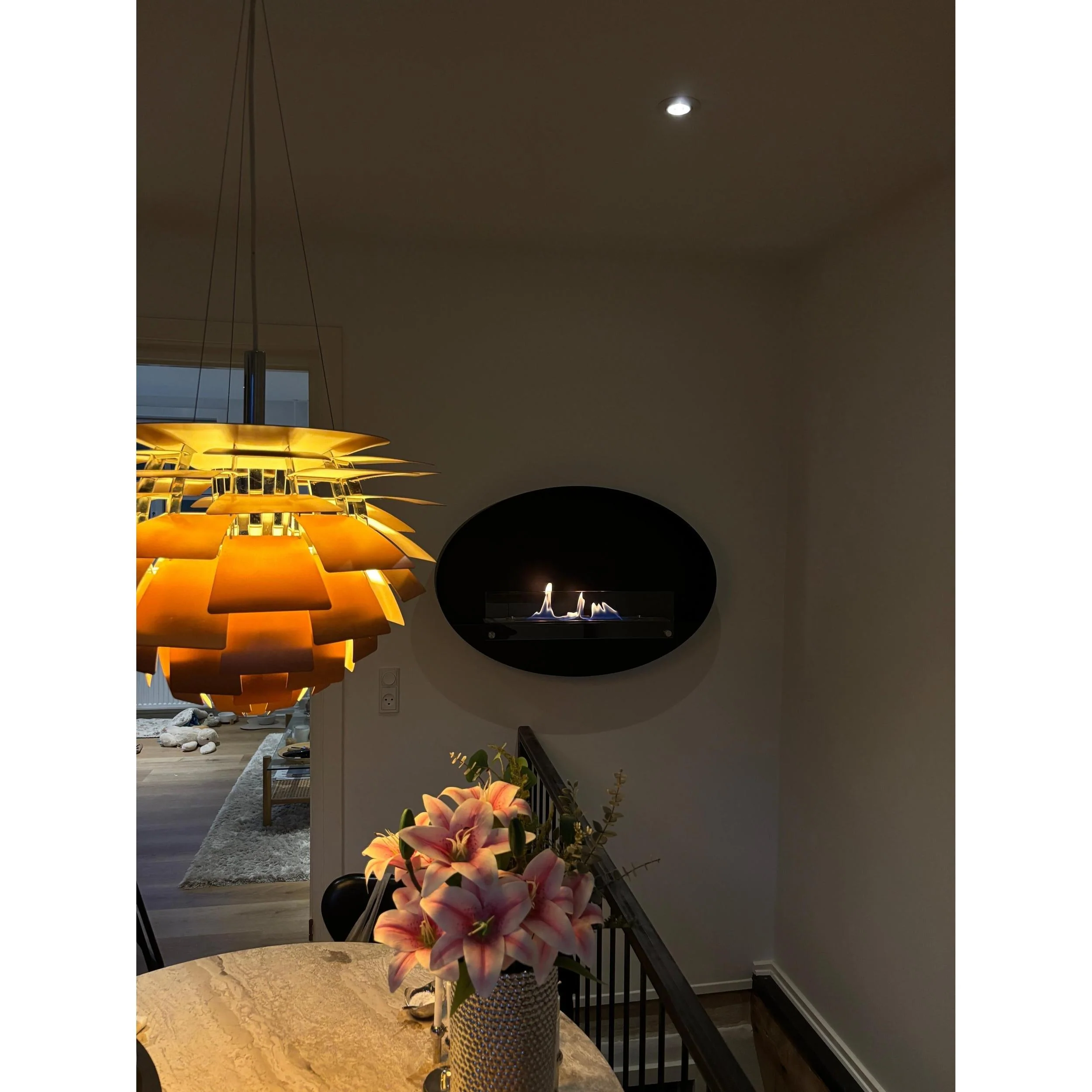Foco Maryland Wall Mounted Ethanol Fireplace - Image 3